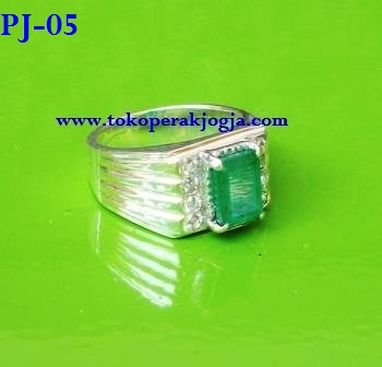 cincin pria, cincin ikat batu, cincin emban batu, cincin batu mulia, model cincin emban, cincin perak, cincin logo, cincin nama, cincin kesatuan, cincin stempel, model cincin batu, cincin perak kotagede, cincin perak costum, cincin silver, cincin costum, cincin pria batu polos, cincin perak pria batu polos, cincin perak jogja, cincin perak batu akik, Cincin perak pria, cincin ikat batu mulia, cincin emban batu mulia, cincin polos, cincin, harga cincin perak, katalog cincin pria, disain cincin pria, toko perak jogja