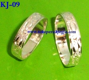 cincin kawin perak, cincin kawin perak costum, cincin nikah, cincin pernikahan, model cincin kawin perak, cincin couple, cincin kawin perak costum, cincin kawin perak kotagede, silver wedding ring, disain cincin kawin perak, cincin tunangan