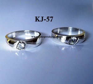 Cincin kawin, cincin costum, cincin tunangan, cincin nikah, cincin couple, cincin mas, cincin mas putih, cincin paladium, cincin silver, cincin perak, disain Cincin kawin, disain cincin costum, disain cincin tunangan,disain cincin nikah, disain cincin couple, Cincin kawin perak, cincin costum perak, cincin tunangan perak, cincin nikah perak, Cincin kawin mas, cincin costum mas, cincin tunangan mas, cincin nikah mas, Cincin kawin paladium, cincin costum paladium, cincin tunangan paladium, cincin nikah paladium, Cincin kawin silver, cincin costum silver, cincin tunangan silver, cincin nikah silver, harga cincin kawin, pengrajin cincin kawin, silver wedding ring, Cincin kawin masputih, cincin costum masputih, cincin tunangan masputih, cincin nikah masputih, disain cincin mas putih