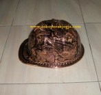 Helm ukir perak, helm ukir, helm tatah, pengrajin helm ukir kotagede, kerajinan helm ukir kotagede. toko helm perak, helm ukir silver, helm ukir tembaga, helm ukir kuningan, helm ukir alumunium, engraved hard hat, engraved hard hat for sale, engraved aluminum hard hat, brass hard hats, copper hard hats, engraved silver hard hat, personalized hard hats, carved hard hat, Carved helmet, hand carved hard hats, engraved hard hats indonesia, Silver carving helmet, custom hard hat, helm ukir pertambangan laut, helm ukir pertambangan darat, helm ukir pertambangan gas, helm tambang