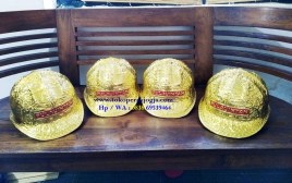 Helm ukir perak, helmukir pulau intan, helmukir lapis mas, helm ukir, helm tatah, pengrajin helm ukir kotagede, toko helm perak, helm ukir silver, helm tembaga, helm kuningan, helm alumunium, engraved hard hat, engraved hard hat for sale, engraved aluminum hard hat, brass hard hats, copper hard hats, engraved silver hard hat, personalized hard hats, carved hard hat, Carved helmet, hand carved hard hats, engraved hard hats indonesia, Silver carving helmet, custom engraved hard hat, helm ukir lapis mas pulau intan, helm ukir pertambangan laut, helm ukir pertambangan darat, helm ukir pertambangan gas, helm tambang, helm ukir pertambangan batubara
