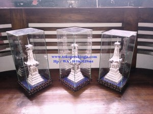 miniature silver kotagede, miniature perak kotagede, miniature silver perak custom, plakat tugu joga, plakat monas silver, miniature tugu silver, miniature tugu perak, miniature monas perak silver, plakat jogja, miniatur masjid silver,